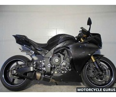 2011 Yamaha R1