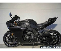 2011 Yamaha R1